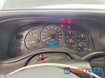 Zdjęcie 9 z 14 samochodu: 2002 CHEVROLET SUBURBAN K1500 VIN:1GNFK16Z72J126280 - miniatura