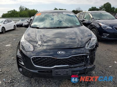 Piąte zdjęcie samochodu w środku: 2022 KIA SPORTAGE LX VIN:KNDPMCAC8N7019066 - miniatura