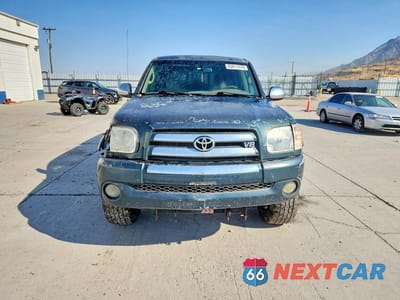Piąte zdjęcie samochodu w środku: 2005 TOYOTA TUNDRA DOUBLE CAB SR5 VIN:5TBDT44185S471099 - miniatura