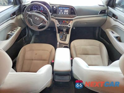 Zdjęcie 8 z 12 samochodu: 2017 HYUNDAI ELANTRA SE VIN:5NPD84LF8HH125019 - miniatura
