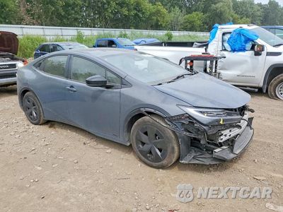 Czwarte zdjęcie samochodu z boku: 2025 TOYOTA PRIUS LE VIN:JTDADABU0S3030471 - miniatura