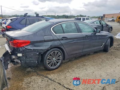 Trzecie zdjęcie samochodu z tyłu: 2020 BMW 530 XI VIN:WBAJR7C01LCD69984 - miniatura