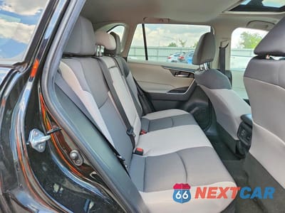 Zdjęcie 10 z 12 samochodu: 2025 TOYOTA RAV4 HYBRID XLE VIN:2T3RWRFV0SW261074 - miniatura
