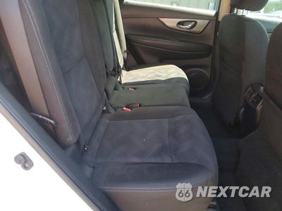 Zdjęcie 10 z 12 samochodu: 2015 NISSAN ROGUE SV VIN:KNMAT2MT5FP581832 - miniatura