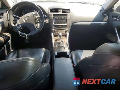 Zdjęcie 8 z 12 samochodu: 2013 LEXUS IS 250 VIN:JTHCF5C22D5062884 - miniatura
