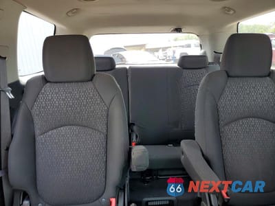 Zdjęcie 10 z 13 samochodu: 2012 GMC ACADIA SLE VIN:1GKKRPED2CJ254394 - miniatura
