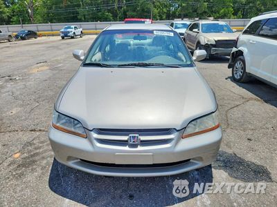 Piąte zdjęcie samochodu w środku: 1999 HONDA ACCORD LX VIN:1HGCG5647XA084517 - miniatura