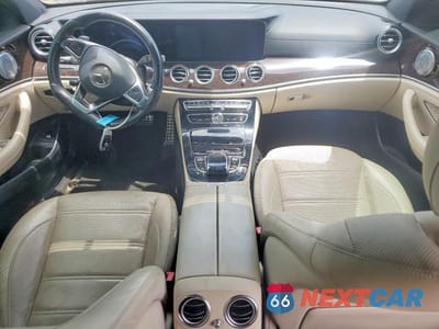 Zdjęcie 8 z 12 samochodu: 2017 MERCEDES-BENZ E 43 4MATIC AMG VIN:WDDZF6EB3HA160730 - miniatura