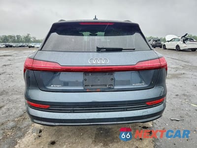 Zdjęcie 6 z 13 samochodu: 2022 AUDI E-TRON PREMIUM PLUS VIN:WA1LAAGEXNB005293 - miniatura