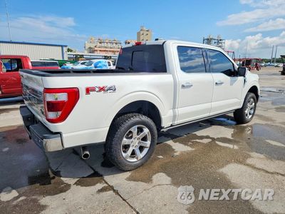 Trzecie zdjęcie samochodu z tyłu: 2022 FORD F150 SUPERCREW VIN:1FTFW1E80NFA04681 - miniatura