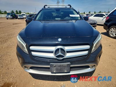 Piąte zdjęcie samochodu w środku: 2015 MERCEDES-BENZ GLA 250 4MATIC VIN:WDCTG4GB1FJ082180 - miniatura