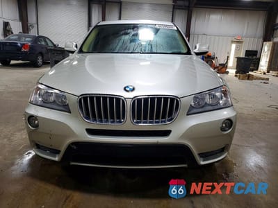 Piąte zdjęcie samochodu w środku: 2012 BMW X3 XDRIVE28I VIN:5UXWX5C57CL724909 - miniatura