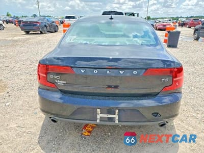 Zdjęcie 6 z 12 samochodu: 2018 VOLVO S90 T5 MOMENTUM VIN:LVY982AK5JP007362 - miniatura