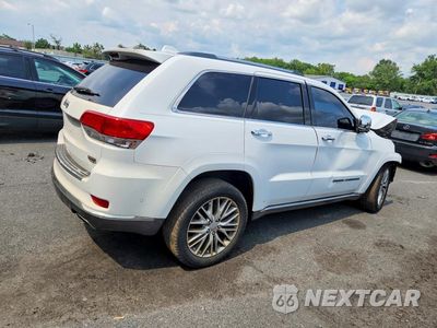 Trzecie zdjęcie samochodu z tyłu: 2017 JEEP GRAND CHEROKEE SUMMIT VIN:1C4RJFJG9HC647252 - miniatura