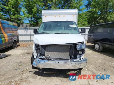 Piąte zdjęcie samochodu w środku: 2024 CHEVROLET EXPRESS G3500 BOX TRUCK VIN:1HA0GRF71RN017373 - miniatura
