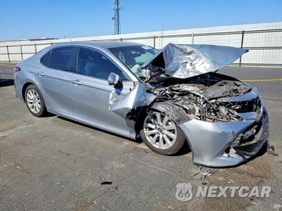 Czwarte zdjęcie samochodu z boku: 2019 TOYOTA CAMRY LE VIN:4T1B11HK0KU800886 - miniatura