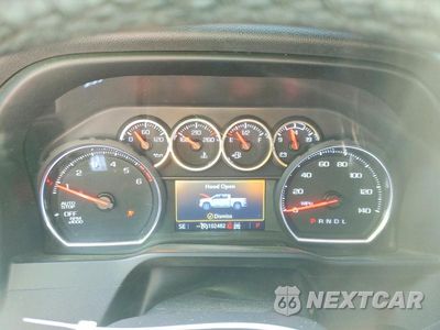 Zdjęcie 9 z 12 samochodu: 2021 CHEVROLET SILVERADO K1500 RST VIN:3GCUYEET3MG100847 - miniatura