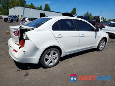 Trzecie zdjęcie samochodu z tyłu: 2008 MITSUBISHI LANCER ES VIN:JA3AU26U78U002491 - miniatura