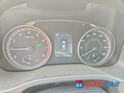 Zdjęcie 9 z 12 samochodu: 2018 HYUNDAI ELANTRA SEL VIN:5NPD84LF1JH219930 - miniatura