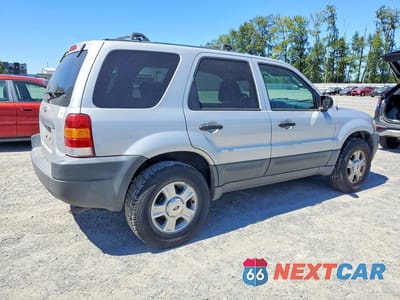 Trzecie zdjęcie samochodu z tyłu: 2003 FORD ESCAPE XLT VIN:1FMYU03133KD07226 - miniatura