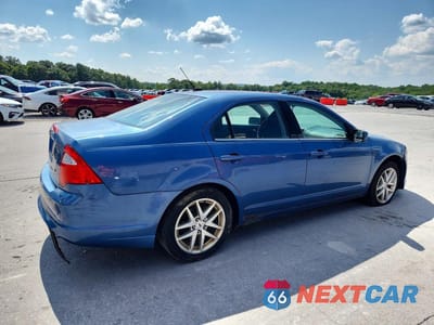 Trzecie zdjęcie samochodu z tyłu: 2010 FORD FUSION SE VIN:3FAHP0HA6AR258915 - miniatura