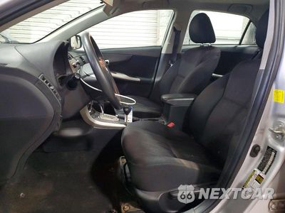 Zdjęcie 7 z 12 samochodu: 2011 TOYOTA COROLLA S VIN:2T1BU4EE8BC585945 - miniatura