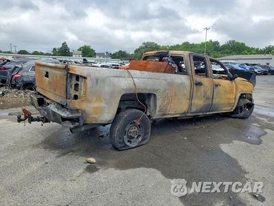 Trzecie zdjęcie samochodu z tyłu: 2015 CHEVROLET SILVERADO C2500 HEAVY DUTY VIN:1GC2CUEG1FZ113649 - miniatura