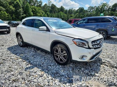Czwarte zdjęcie samochodu z boku: 2019 MERCEDES-BENZ GLA 250 4MATIC VIN:WDCTG4GB9KU009924 - miniatura