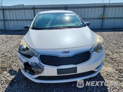 Piąte zdjęcie samochodu w środku: 2014 KIA FORTE EX VIN:KNAFX5A83E5163479 - miniatura
