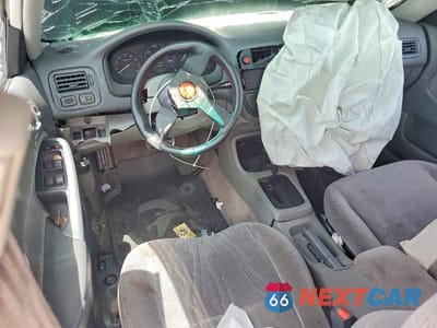 Zdjęcie 8 z 12 samochodu: 1998 HONDA CIVIC LX VIN:2HGEJ6676WH515679 - miniatura