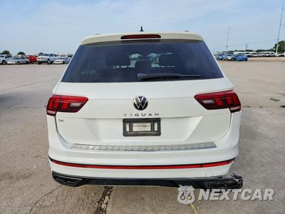 Zdjęcie 6 z 12 samochodu: 2022 VOLKSWAGEN TIGUAN SE R-LINE BLACK VIN:3VVCB7AX3NM088057 - miniatura
