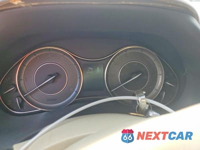 Zdjęcie 9 z 12 samochodu: 2011 INFINITI QX56 BASE VIN:JN8AZ2ND0B9701352 - miniatura
