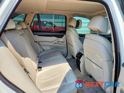 Zdjęcie 11 z 13 samochodu: 2014 BMW X5 XDRIVE50I VIN:5UXKR6C51E0C02248 - miniatura