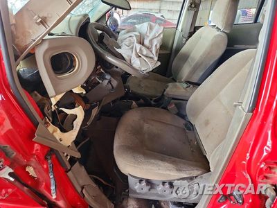 Zdjęcie 7 z 13 samochodu: 2004 HYUNDAI SANTA FE GLS VIN:KM8SC13D94U855164 - miniatura