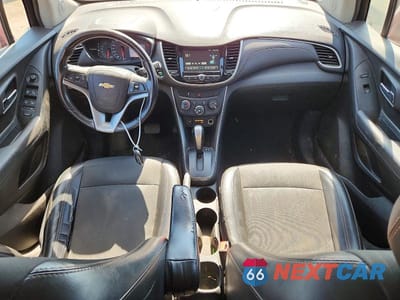 Zdjęcie 8 z 13 samochodu: 2017 CHEVROLET TRAX 1LT VIN:3GNCJLSB9HL143755 - miniatura