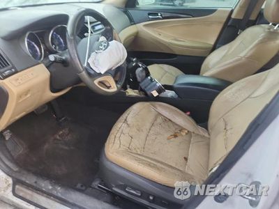Zdjęcie 7 z 12 samochodu: 2013 HYUNDAI SONATA LIMITED 2.0T VIN:5NPEC4AB6DH614225 - miniatura
