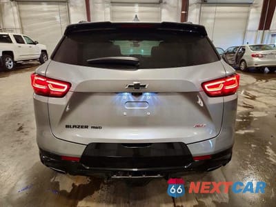 Zdjęcie 6 z 13 samochodu: 2023 CHEVROLET BLAZER RS VIN:3GNKBKRS7PS190649 - miniatura