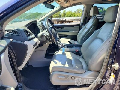 Zdjęcie 7 z 13 samochodu: 2018 HONDA ODYSSEY EXL VIN:5FNRL6H79JB111703 - miniatura