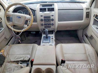 Zdjęcie 8 z 12 samochodu: 2012 FORD ESCAPE XLT VIN:1FMCU0D78CKA27024 - miniatura