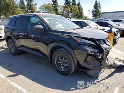Czwarte zdjęcie samochodu z boku: 2023 NISSAN ROGUE S VIN:5N1BT3AA3PC825625 - miniatura