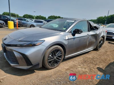 2025 TOYOTA CAMRY SE 4T1DBADK0SU526455 - główne zdjęcie licytacji z USA - miniatura
