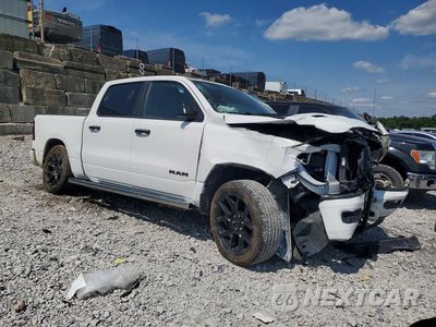 Czwarte zdjęcie samochodu z boku: 2024 RAM 1500 LARAMIE VIN:1C6SRFJT4RN189303 - miniatura