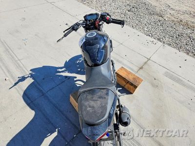 Zdjęcie 6 z 9 samochodu: 2022 SUZUKI SV650 VIN:JS1VP55A2N7100125 - miniatura