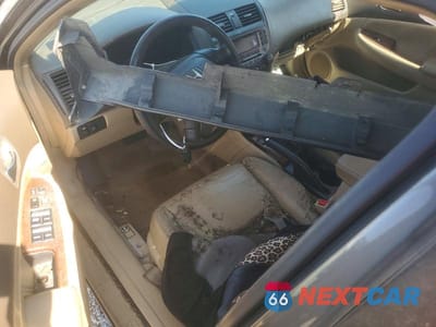 Zdjęcie 8 z 12 samochodu: 2007 HONDA ACCORD EX VIN:1HGCM66587A055602 - miniatura