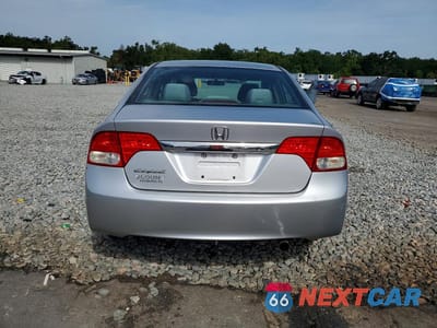 Zdjęcie 6 z 12 samochodu: 2011 HONDA CIVIC LX VIN:19XFA1F5XBE032111 - miniatura