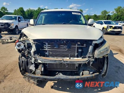 Piąte zdjęcie samochodu w środku: 2014 INFINITI QX80 BASE VIN:JN8AZ2NC9E9352591 - miniatura