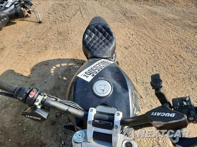 Piąte zdjęcie samochodu w środku: 2022 DUCATI XDIAVEL VIN:ZDM13BKW8NB011661 - miniatura