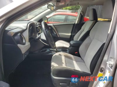 Zdjęcie 7 z 13 samochodu: 2018 TOYOTA RAV4 HYBRID XLE VIN:JTMRJREV4JD254124 - miniatura