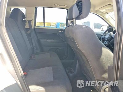 Zdjęcie 10 z 12 samochodu: 2016 JEEP COMPASS SPORT VIN:1C4NJDBB7GD551425 - miniatura