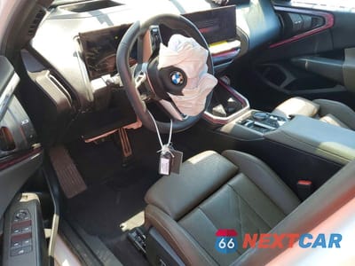 Zdjęcie 8 z 12 samochodu: 2025 BMW X3 30 XDRIVE VIN:5UX53GP07S9Z71098 - miniatura